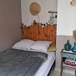 شقة Coquet Coeur De 1er Etage كويند