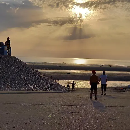 Coquet Coeur De 1er Etage *